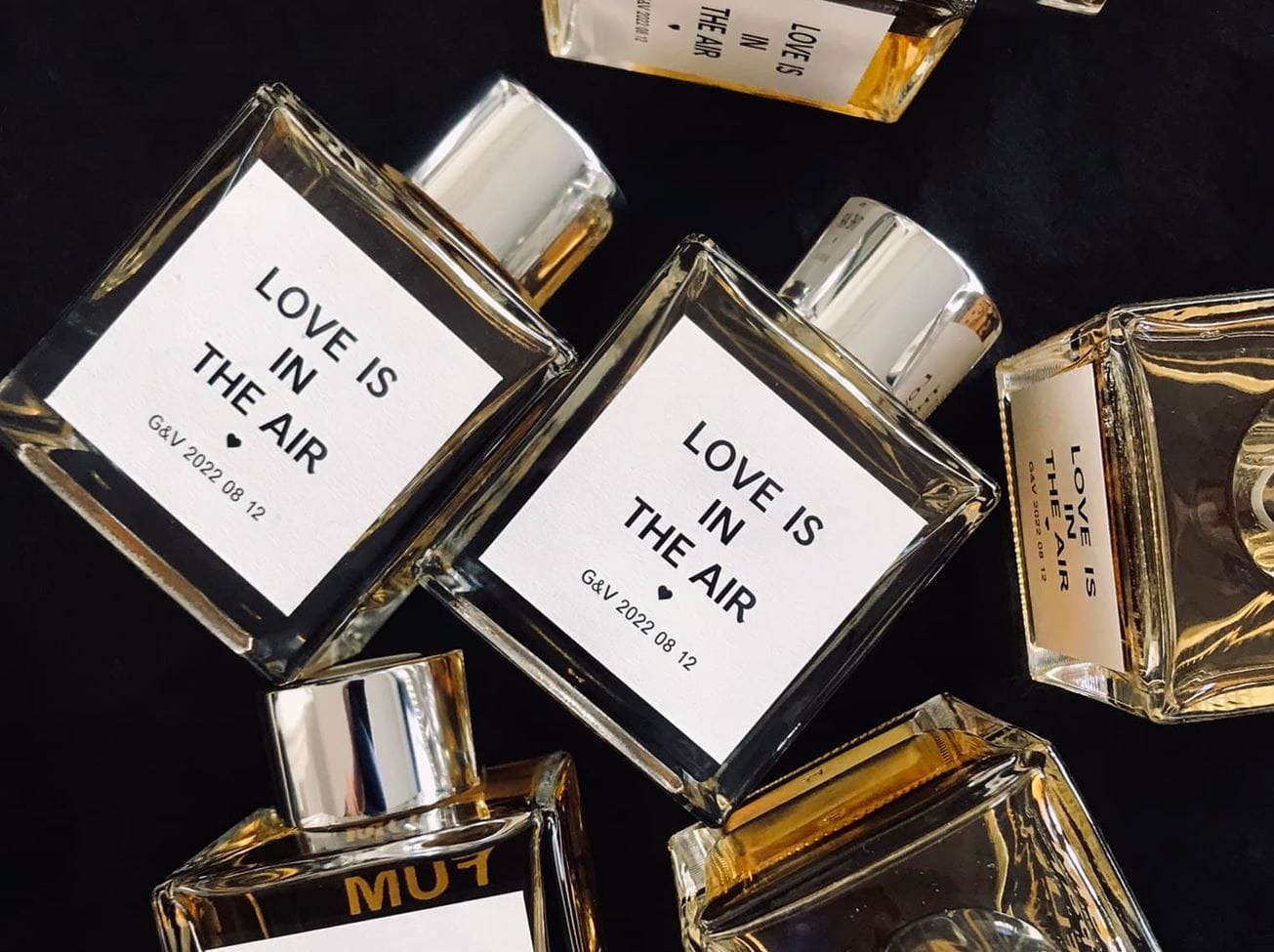 Elegantiška inovacija – vienetiniai vestuvių kvapai