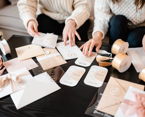 Viskas prasideda nuo... kvietimų Viskas prasideda nuo... kvietimų