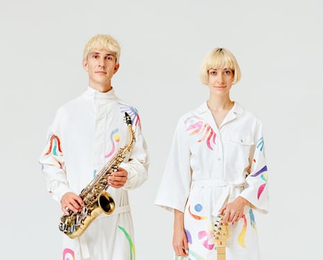 „Superkoloritas“ – spalvinga muzika vestuvėse lyg svajonių atostogose „Superkoloritas“ – spalvinga muzika vestuvėse lyg svajonių atostogose